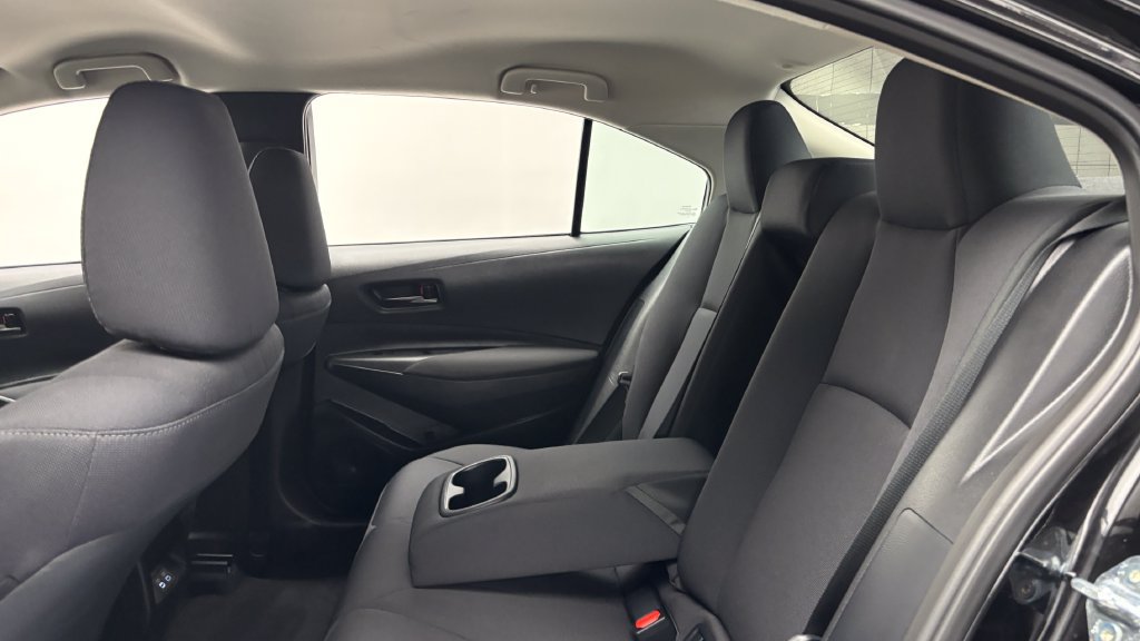 Used 2026 Toyota Corolla LE FWD image 29