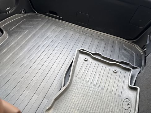 Used 2019 Subaru Outback 2.5i Touring image 5