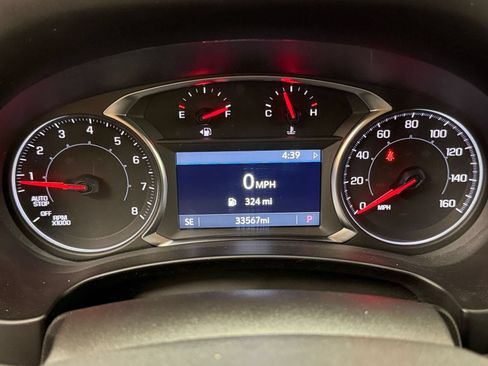 Used 2024 GMC Terrain SLT AWD/4WD image 42