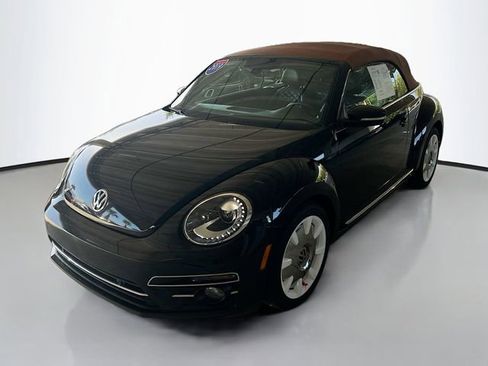 Used 2019 Volkswagen Beetle 2.0T Final Edition SEL image 4