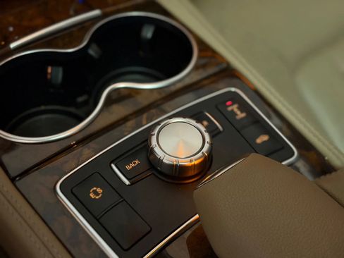 Used 2012 Mercedes-Benz CLS 550 image 27