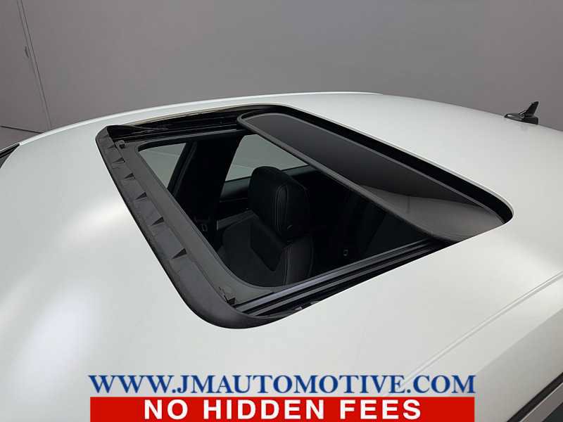 Used 2023 Audi A4 2.0T Premium Plus w/ Premium Plus Package AWD/4WD image 11