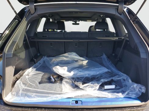 New 2026 Audi Q7 2.0T Premium image 9