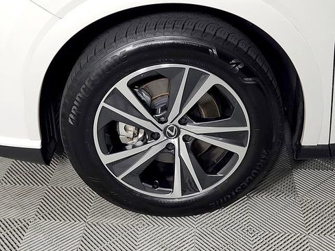 Used 2025 Lexus RX 350 Premium w/ Accessory Package (Z1) FWD image 9
