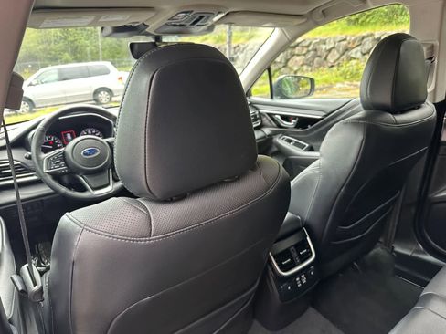 Certified 2023 Subaru Outback Limited AWD/4WD image 9