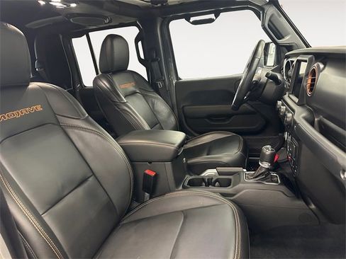 Used 2022 Jeep Gladiator Mojave w/ LED Lighting Group image 15