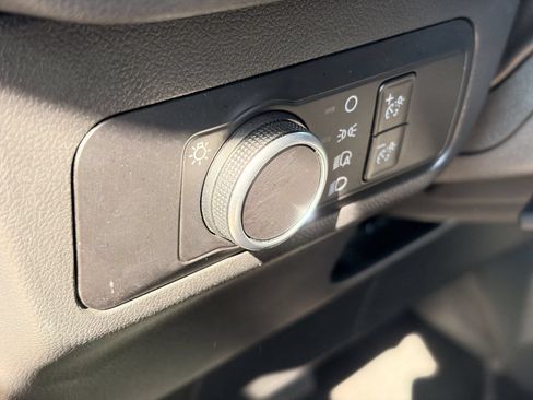 Certified 2025 Ford Escape Active FWD image 19