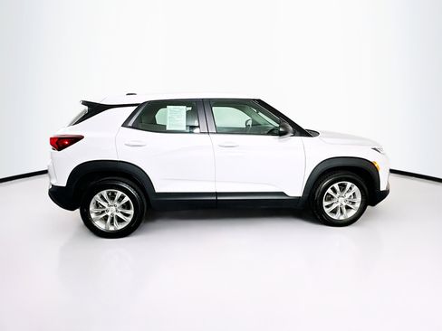 Used 2023 Chevrolet TrailBlazer LS FWD image 10