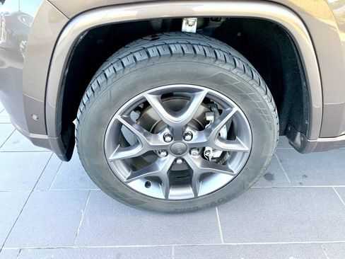 Used 2021 Jeep Grand Cherokee Limited w/ Quick Order Package 28K 80th image 10