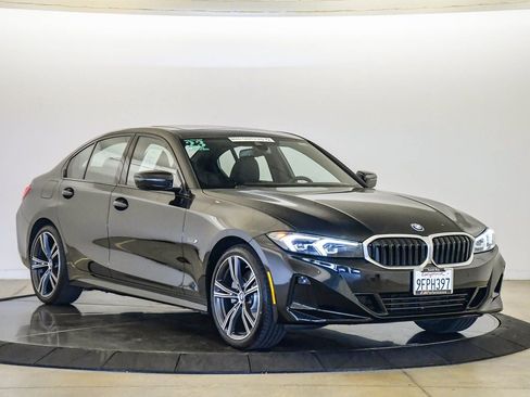 Certified 2023 BMW 330e w/ Premium Package RWD image 5