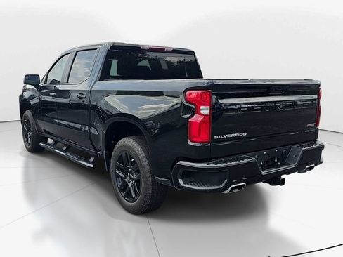 Used 2024 Chevrolet Silverado 1500 RST w/ Z71 Off-Road Package AWD/4WD image 5
