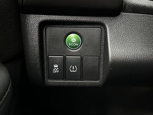 Used 2017 Honda HR-V EX image 23