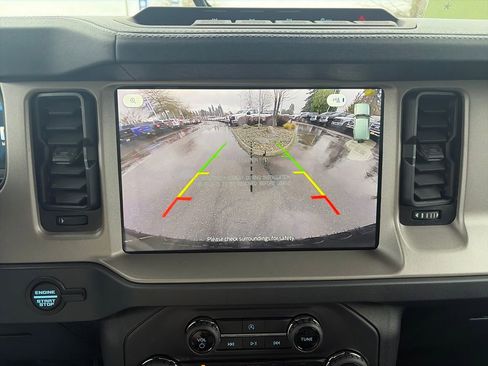 New 2025 Ford Bronco Outer Banks w/ Sasquatch Package AWD/4WD image 27