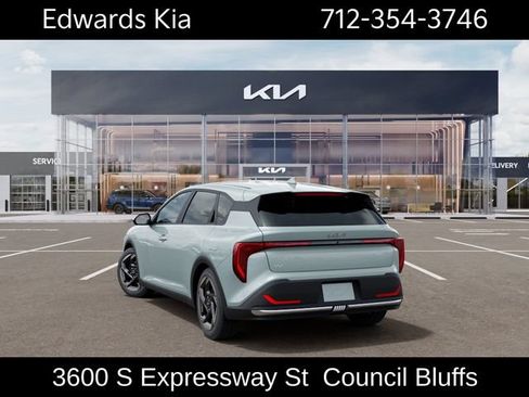 New 2026 Kia K4 EX FWD image 5