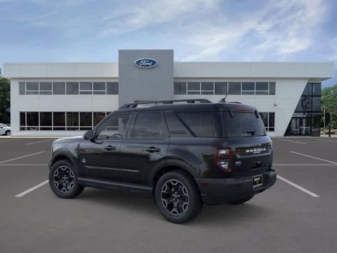 New 2025 Ford Bronco Sport Outer Banks image 4