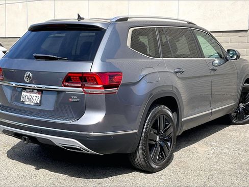 Used 2019 Volkswagen Atlas SEL Premium image 13