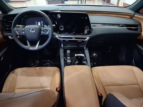 Used 2025 Lexus RX 350 FWD w/ Technology Package image 7