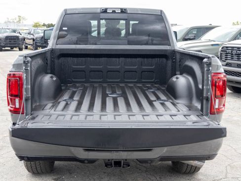 New 2026 RAM 2500 Laramie AWD/4WD image 14