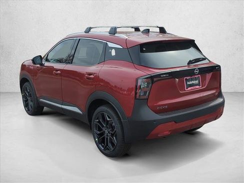 New 2026 Nissan Kicks SR FWD image 7