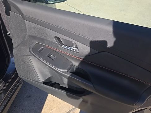 New 2026 Nissan Sentra SR w/ Floor Mat Package FWD image 16