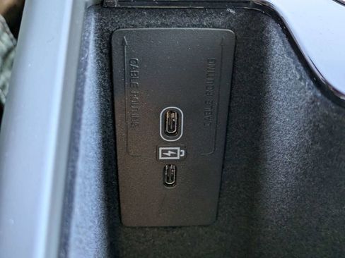 New 2026 Volvo XC60 B5 Core w/ Protection Package image 32