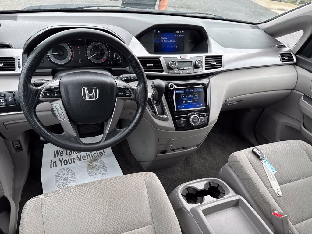 Used 2016 Honda Odyssey EX image 31