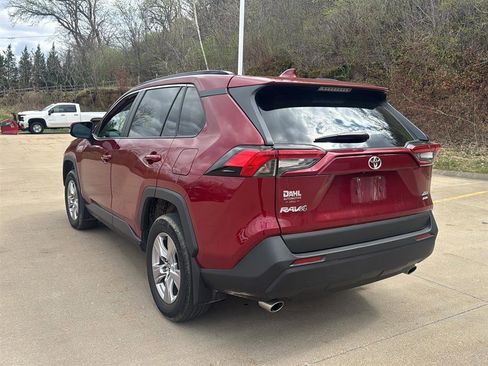 Used 2023 Toyota RAV4 XLE w/ Convenience Package image 13