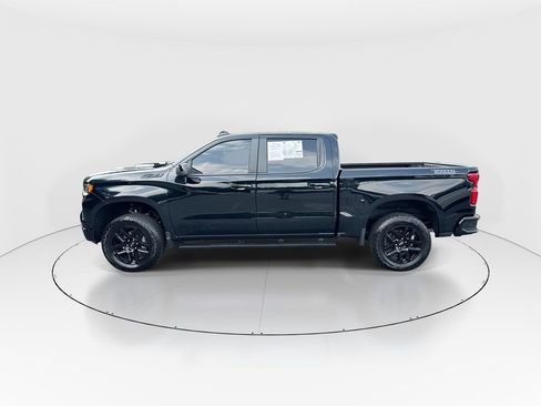 Used 2025 Chevrolet Silverado 1500 LT Trail Boss w/ Convenience Package II AWD/4WD image 5