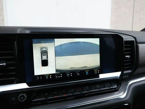 Used 2023 Chevrolet Silverado 1500 High Country image 47