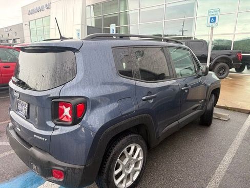 Used 2022 Jeep Renegade Sport w/ Sport Appearance Group AWD/4WD image 6