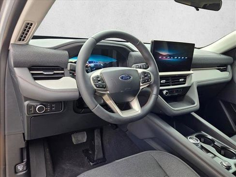 New 2026 Ford Explorer Active image 3