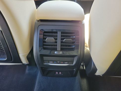 Used 2023 BMW X3 xDrive30i w/ Premium Package AWD/4WD image 13