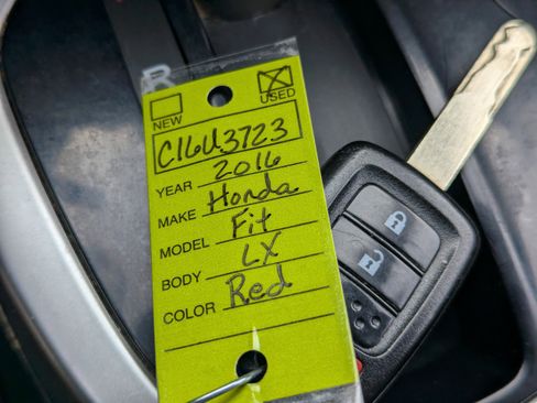 Used 2016 Honda Fit LX image 19