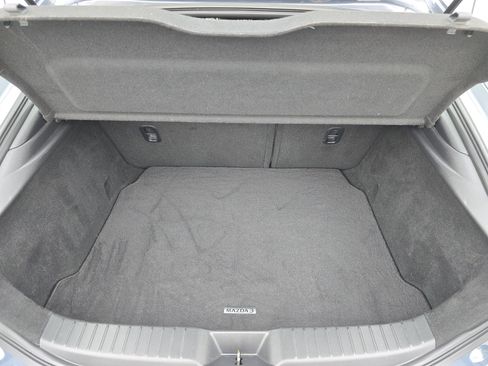 Used 2023 MAZDA MAZDA3 s image 19