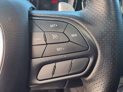 Certified 2022 Dodge Durango R/T w/ Blacktop Package AWD/4WD image 14