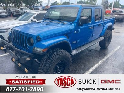 Used 2021 Jeep Gladiator Overland w/ Popular Equipment Package