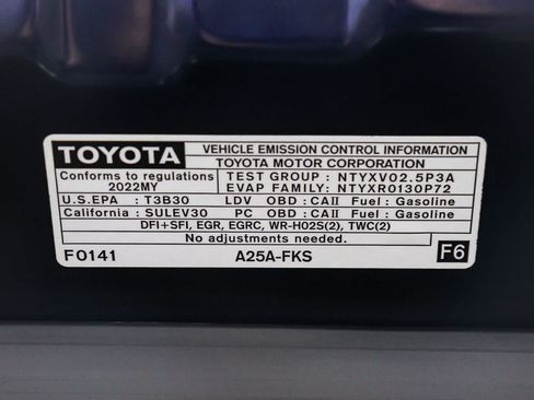 Certified 2022 Toyota Camry SE FWD image 29