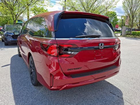 New 2026 Honda Odyssey Sport-L image 3
