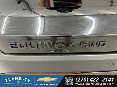 Used 2025 Chevrolet Equinox RS w/ Safety and Technology Package AWD/4WD image 19