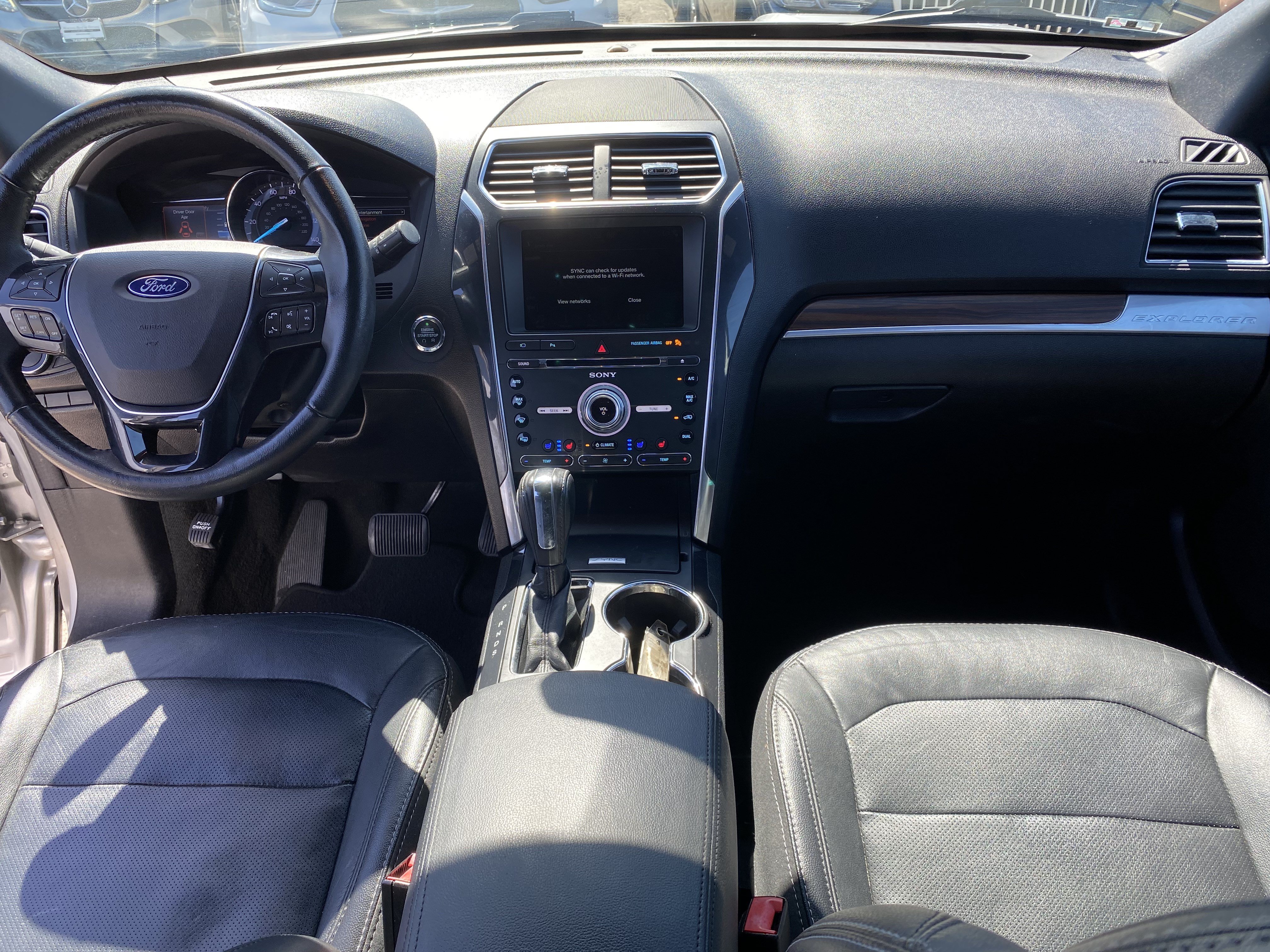 Used 2018 Ford Explorer Limited FWD image 24