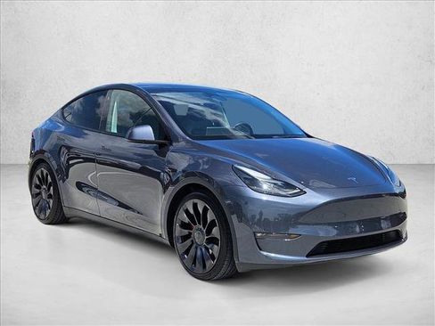 Used 2023 Tesla Model Y Performance AWD/4WD image 3