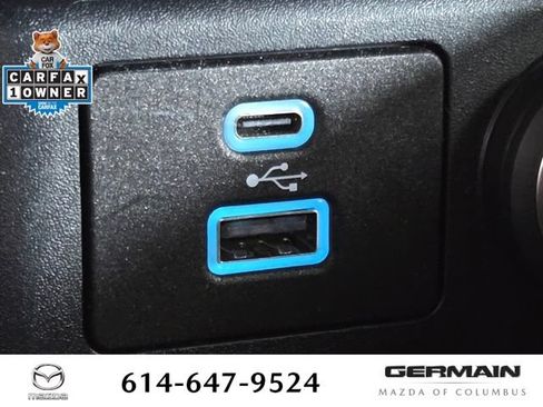 Used 2021 Ford Escape SE w/ SE Sport Appearance Package AWD/4WD image 33