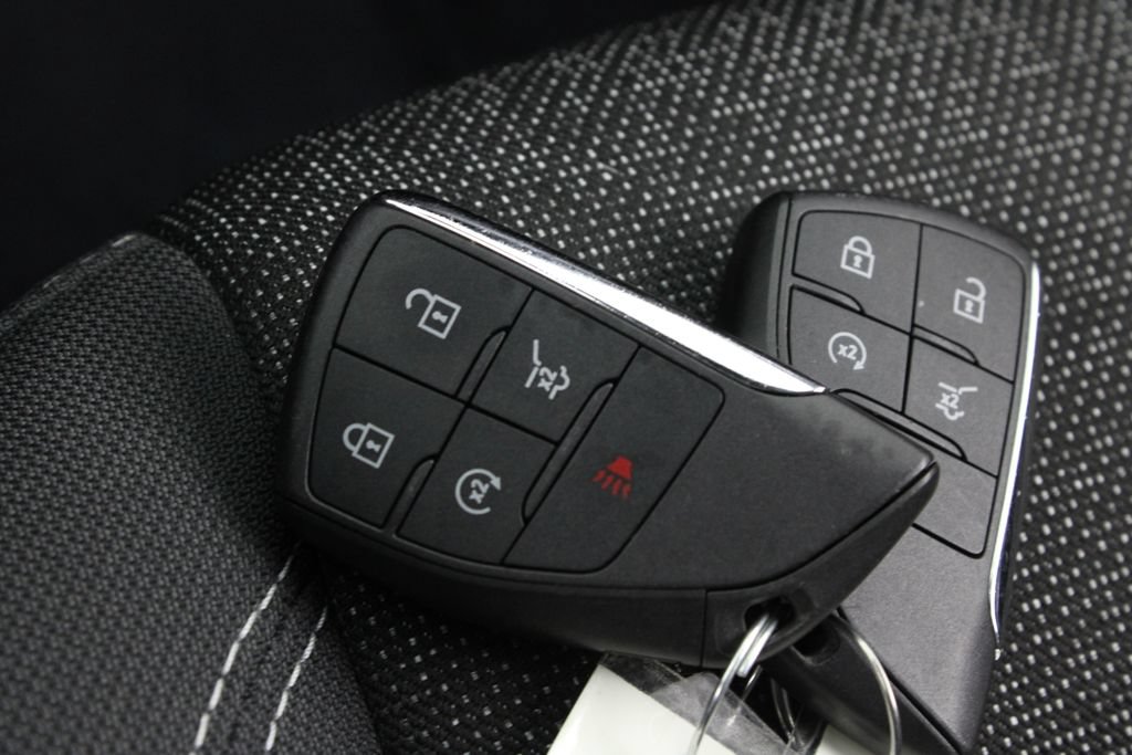 Used 2026 Chevrolet Traverse LT FWD image 30