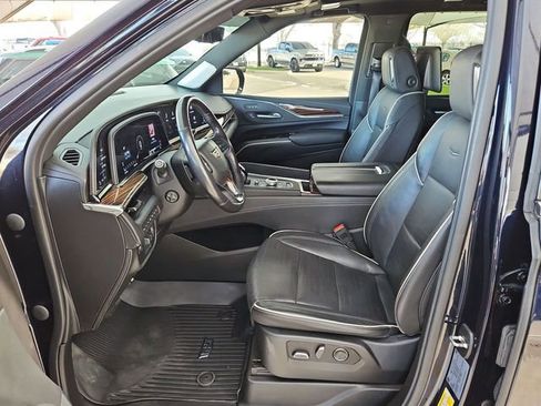 Used 2021 Cadillac Escalade ESV Premium Luxury w/ Driver Assist Tech Package image 9