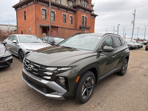 New 2026 Hyundai Tucson SEL image 3