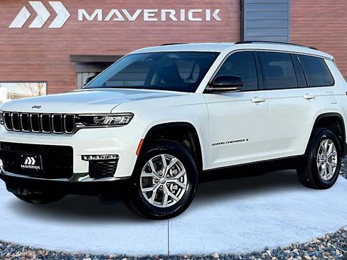 Used 2022 Jeep Grand Cherokee L Limited w/ Trailer Tow Group (B) image 3