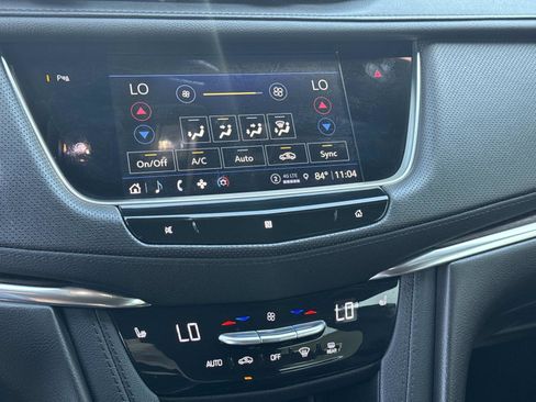 Used 2021 Cadillac XT5 Premium Luxury FWD image 26