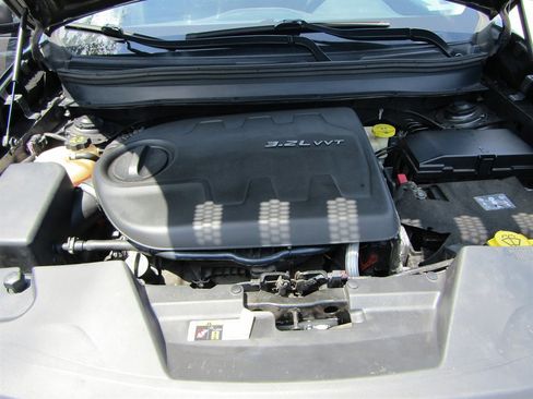 Used 2014 Jeep Cherokee Trailhawk w/ Comfort/Convenience Group image 15