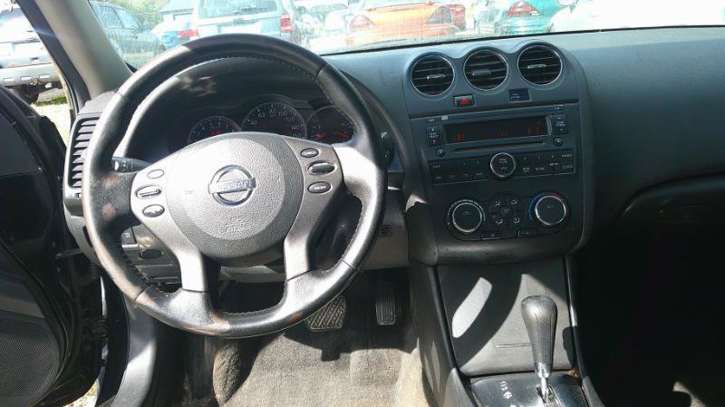 Used 2010 Nissan Altima 2.5 S w/ Convenience Pkg FWD image 10