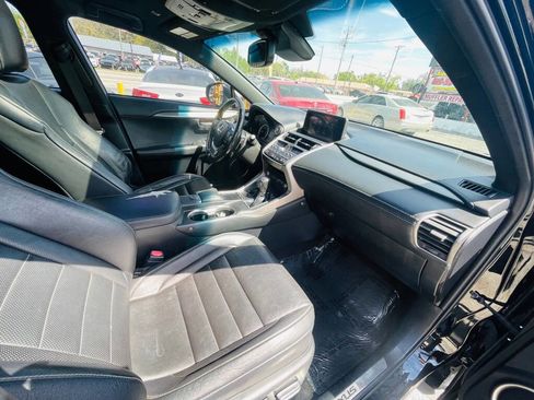 Used 2018 Lexus NX 300 FWD image 22